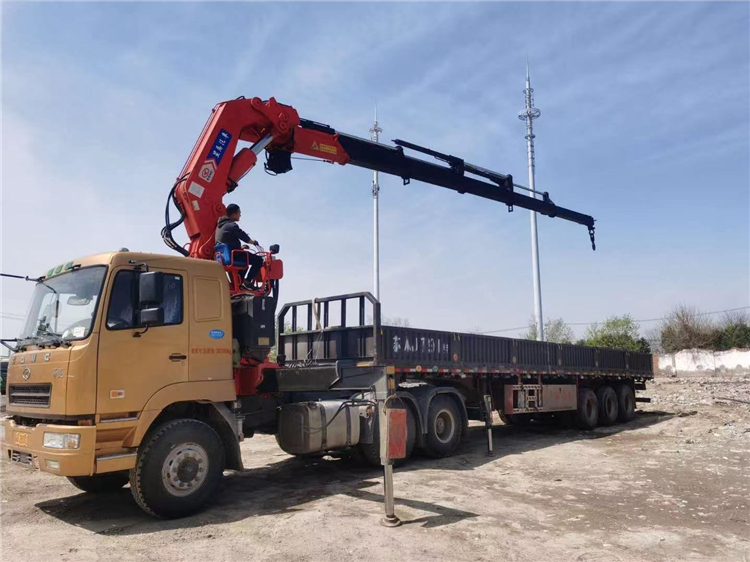 南京起重吊装租赁公司8t12t500t等吊车半挂车平板车出租