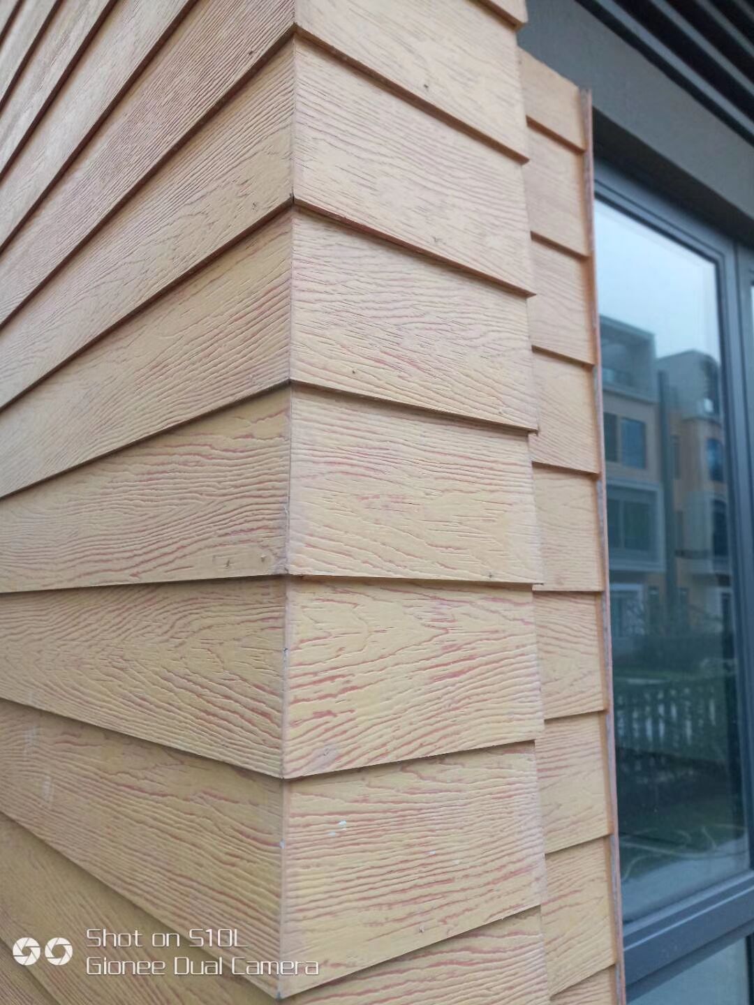 安徽省水泥纤维木纹板厂家直销报价安徽省水泥纤维仿木纹板厂家施工