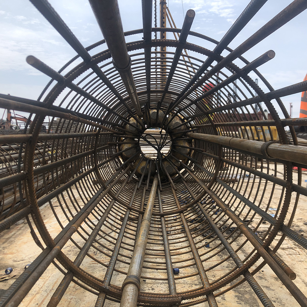 工程桩用荷载箱