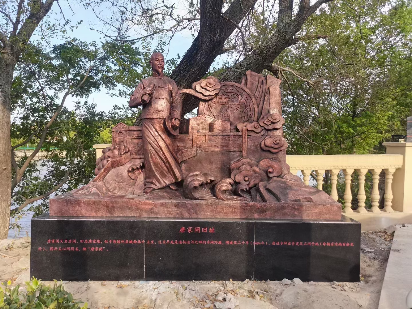 大型玻璃钢雕塑合肥雕塑厂家专业设计定制玻璃钢仿铜雕塑卓凡