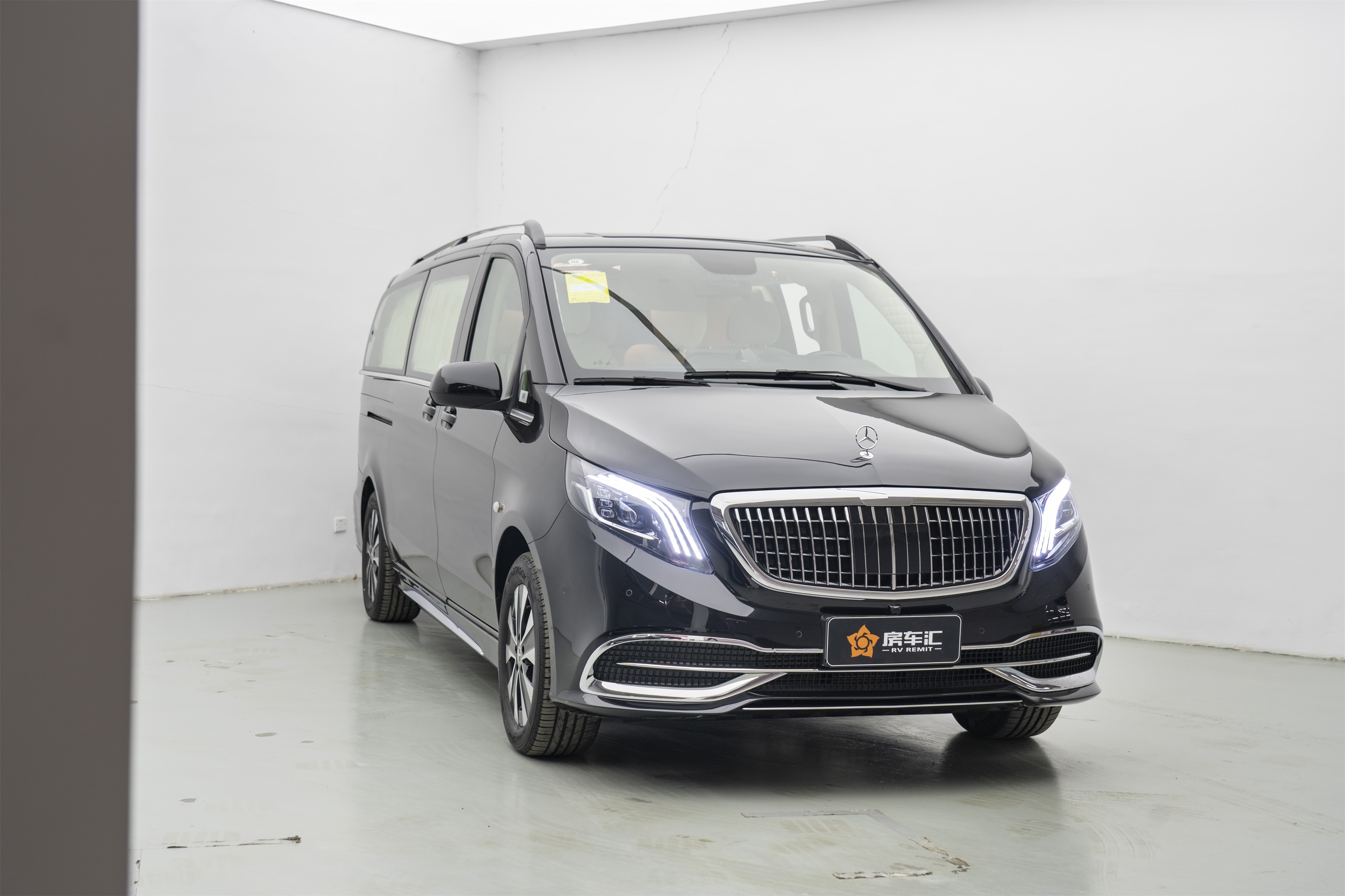 奔驰威霆v260商务车定制改装