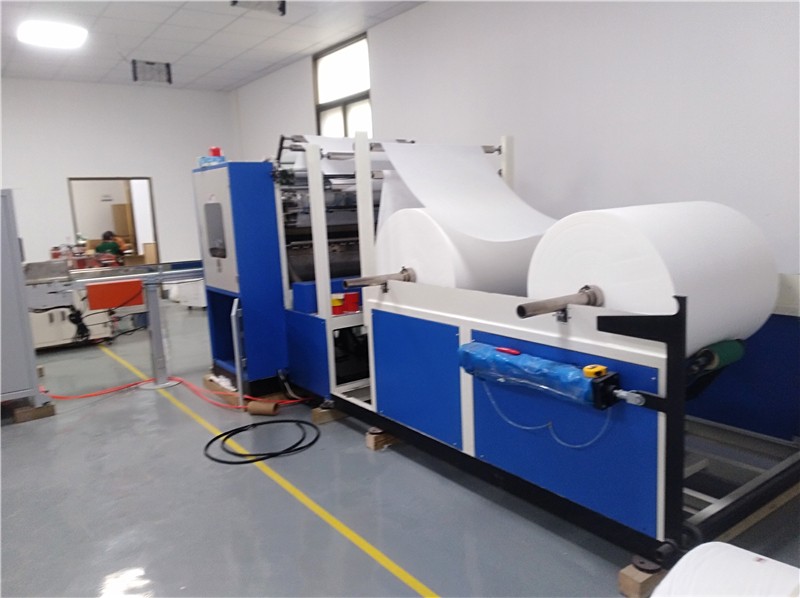 峻龙机械无纺布抽巾折叠机 抽取式面巾折叠机 无纺布抽取式面巾纸折叠