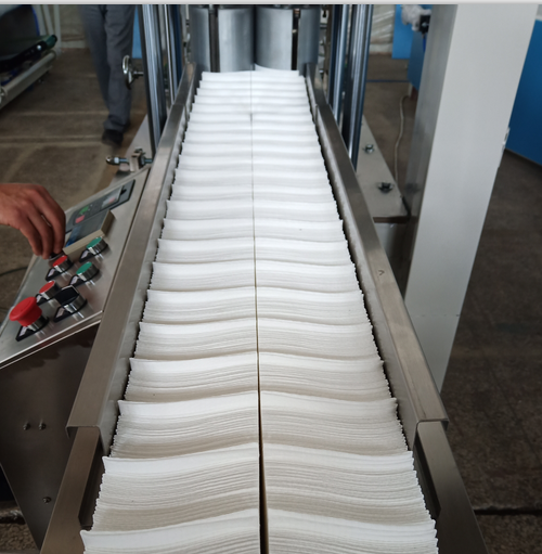 峻龙机械湿巾设备厂浙江做湿巾机器设备厂家无纺布湿巾折叠机干巾机