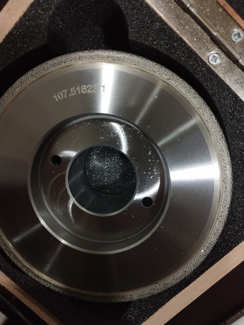 DR.KAISER砂轮NC58-GN-120-R1.5-W80-35-47-TK