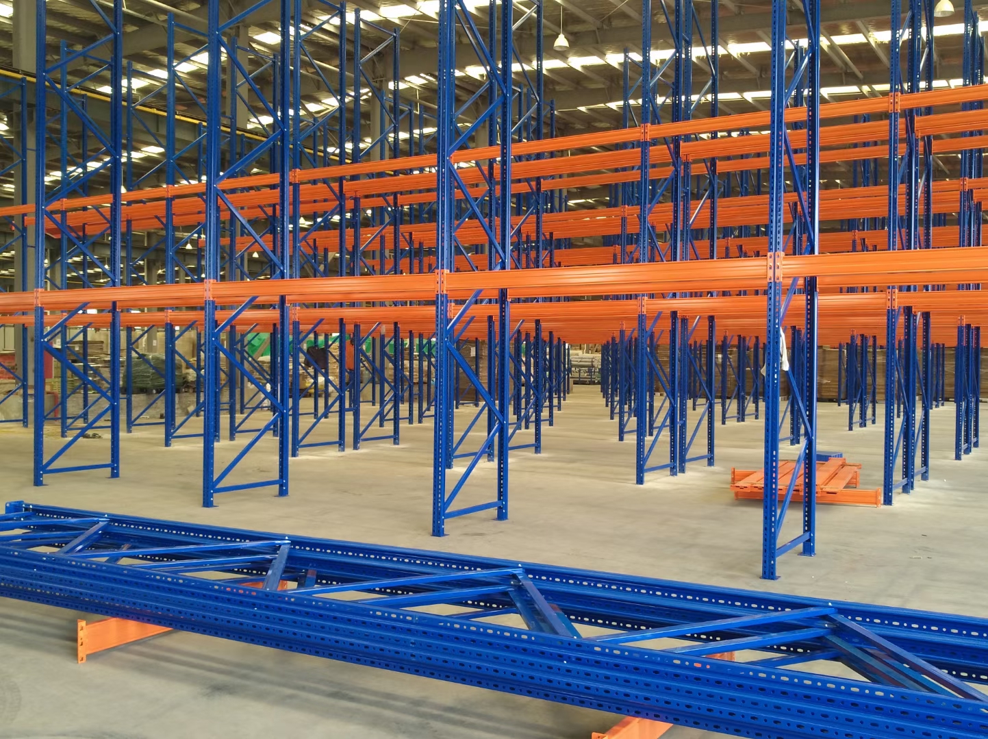 重型横梁货架厂家批发 重型货架批发价格 仓库车间重型货架 承重重型