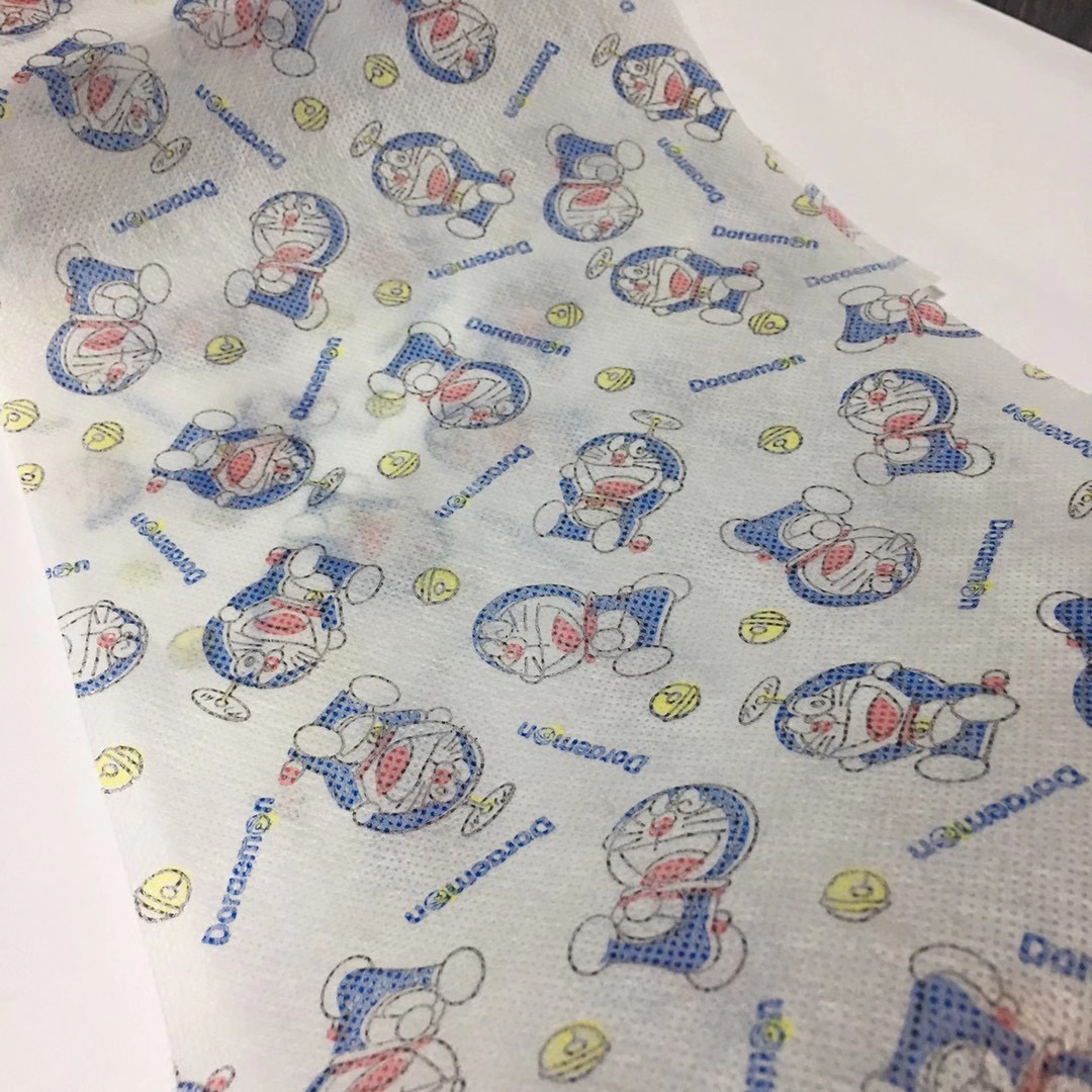 厂家直销印花无纺布 儿童口罩专用布 卡通图案无纺布