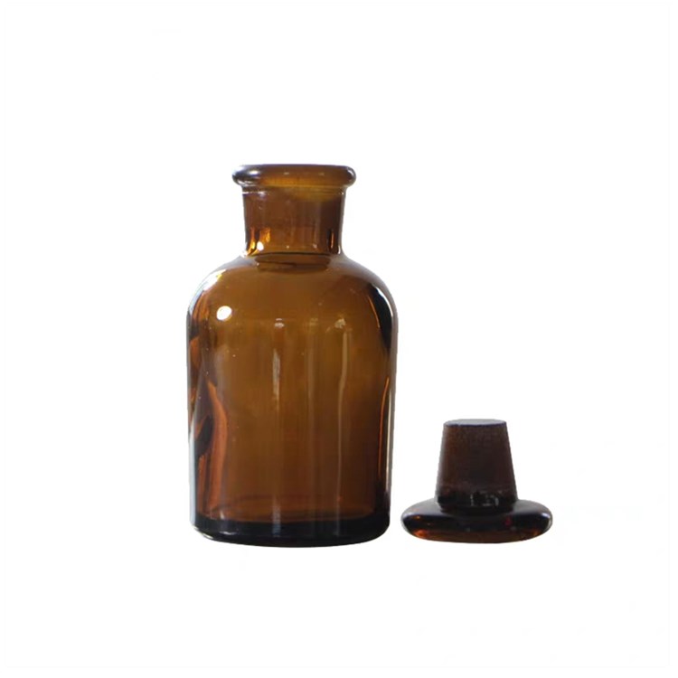密封试剂瓶 60ml棕色细口瓶 茶色小口瓶