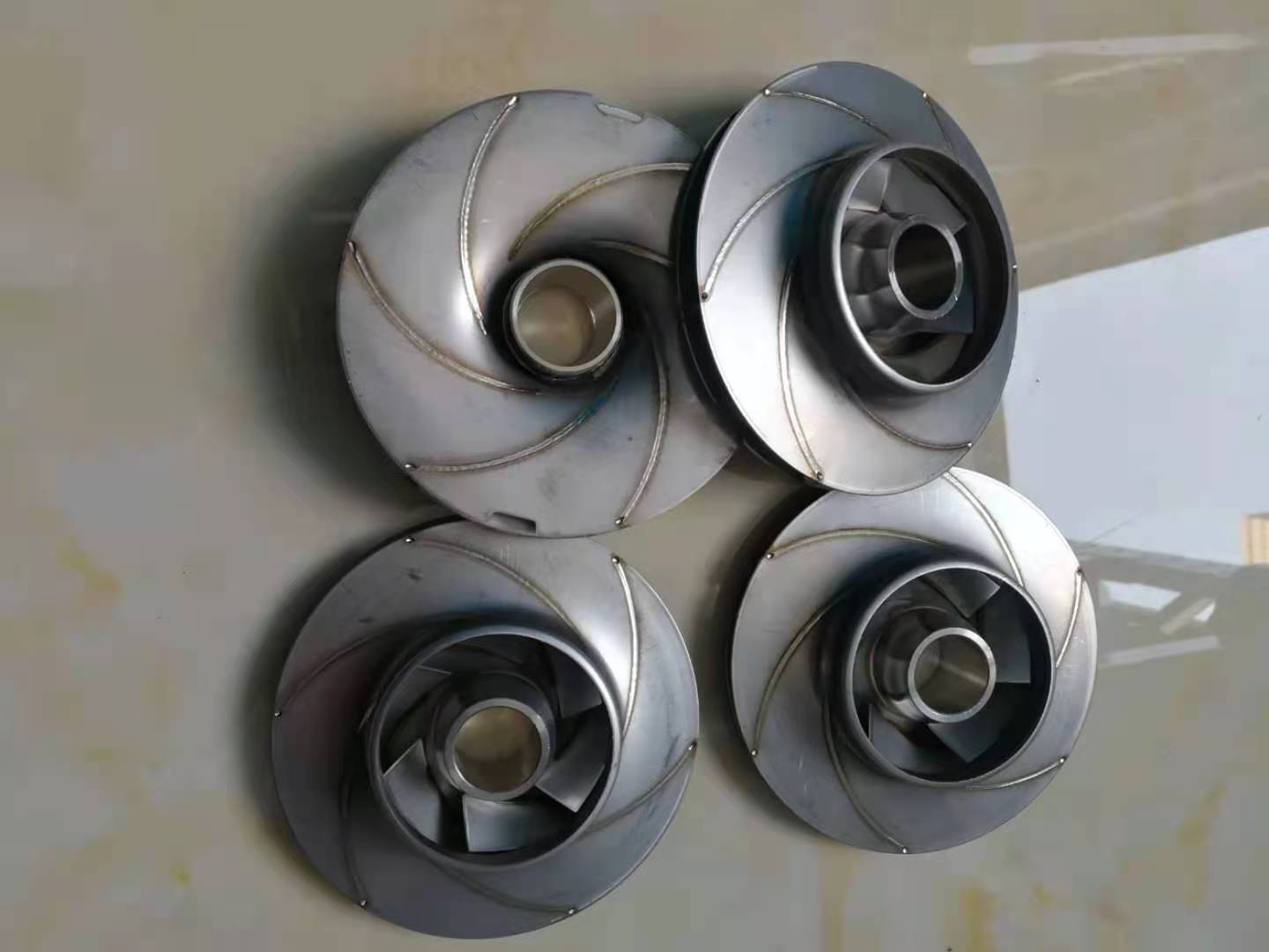 南方泵业td管道泵ht200铸铁叶轮td3218td3221td3225td3232