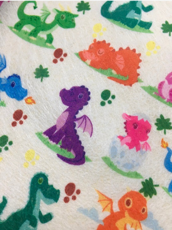 福建厂家 印花水刺布 恐龙图案儿童水刺布 可定制图案