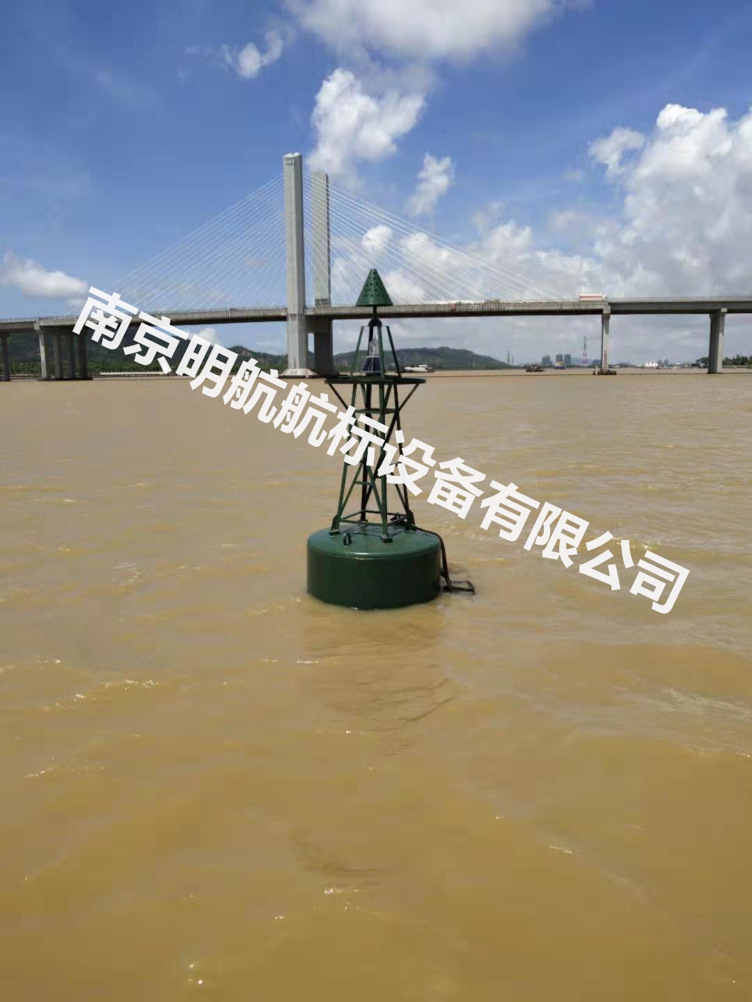 白马湖1.2米钢质浮标 水上警戒浮标厂家 深海水中船型浮标 现货供应