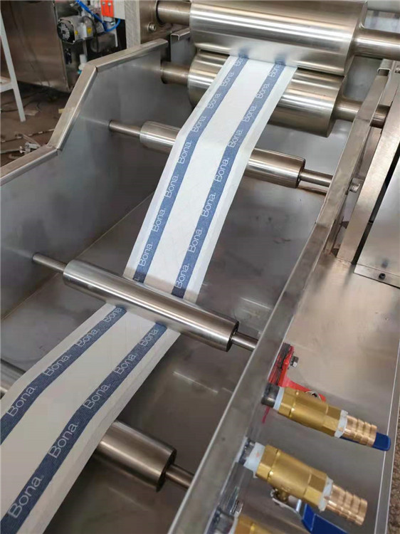 生产一次性长条拖把布的机器 拖地布除尘擦地湿巾设备厂家