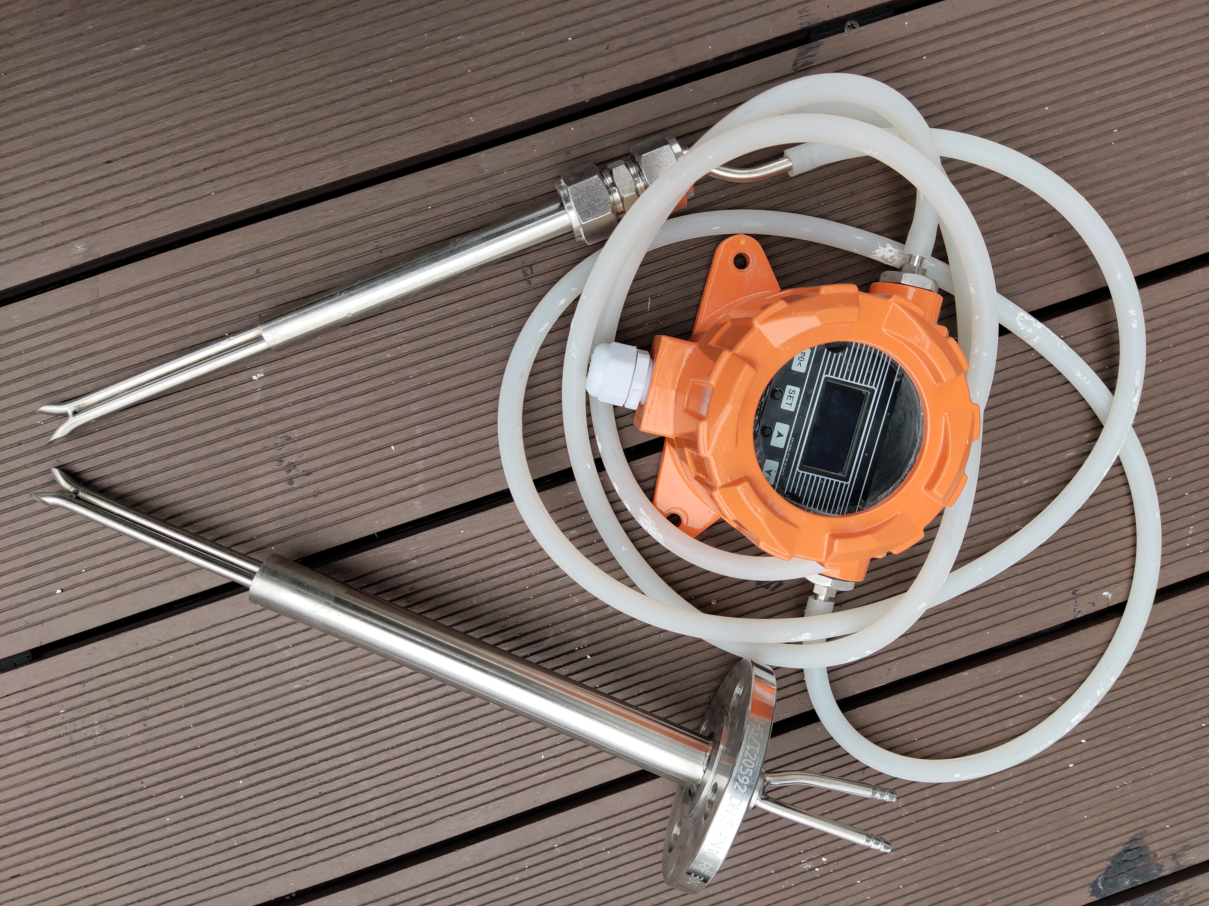 chwvn/且远 高精度高稳定性风速传感器 防尘防堵防腐蚀防爆风速仪