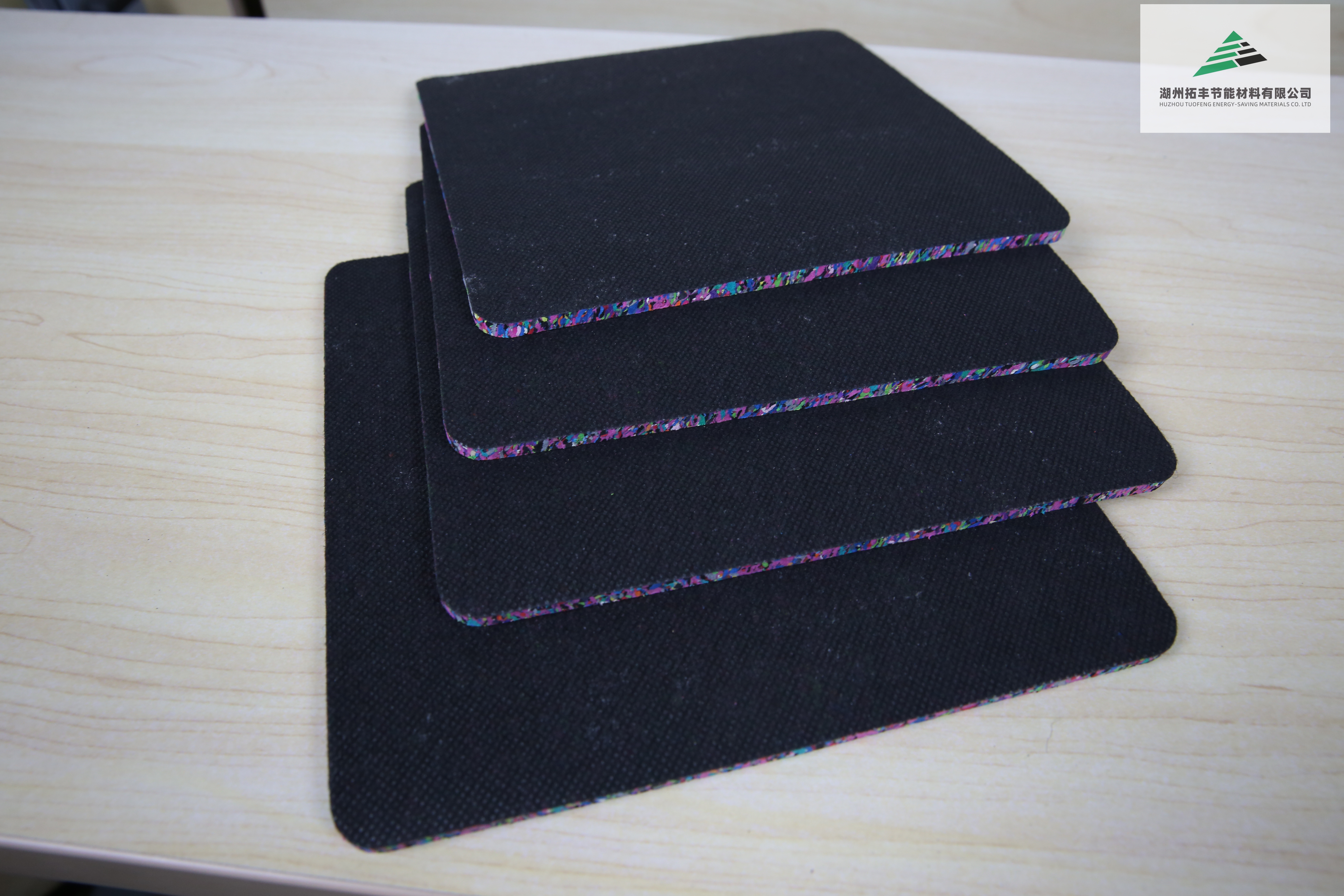 健身房体育馆用于地面8mm橡胶隔声垫 健身房5mm6mm聚氨酯橡胶颗粒隔音