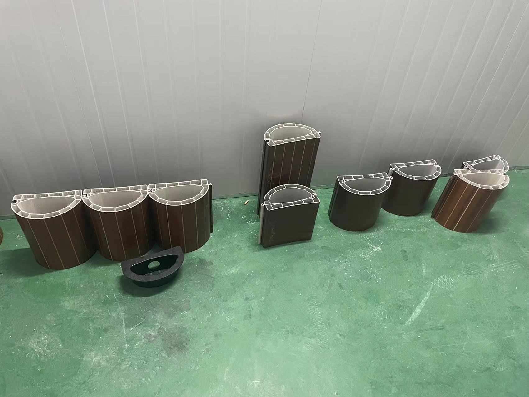 高分子复合材料生态仿木桩