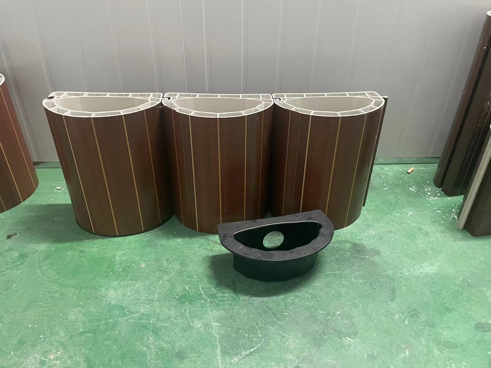 高分子复合材料生态仿木桩