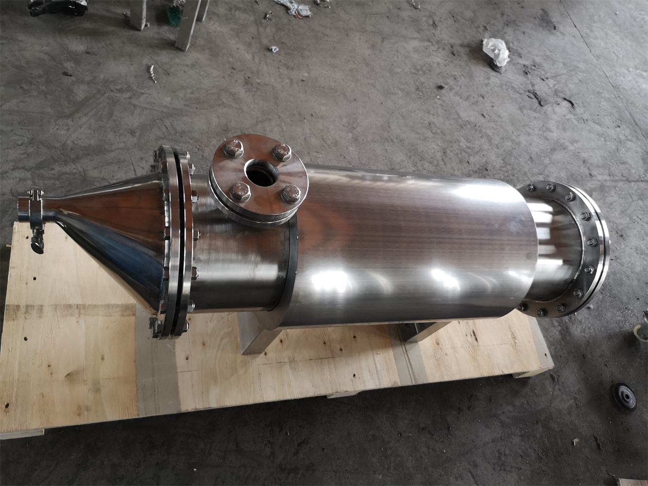 立式列管式换热器,高效列管式换热器,专用列管式换热器,工业列管式