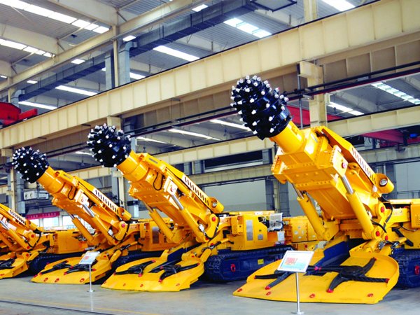 徐工xtr6260水利隧洞掘进机xtr6260公路悬臂式隧道掘进机掘进机租赁